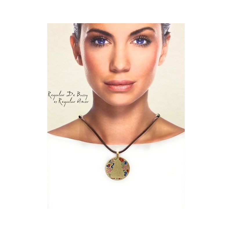Medalla Virgen del Rocío en plata de ley cubierta de oro de 18kt y esmalte. Tamaño 35mm