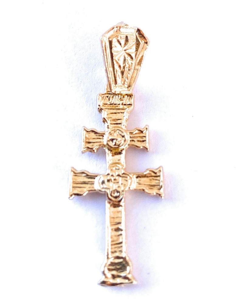 Cruz Caravaca en plata de ley cubierta de oro de 18kt. Total con reasa 31mm
