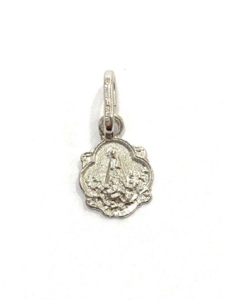 Medalla Virgen de los Desamparados octogonal en plata de ley 

Tamaño redondo: 9mm