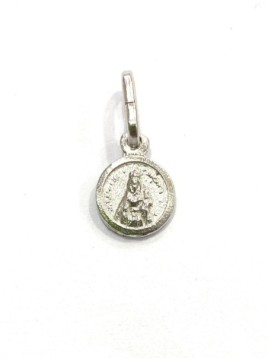 Medalla De Bussy Virgen de la Fuensanta escapulario en Plata de ley 925.

Tamaño: 8mm (sin incluir reasa)