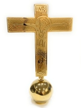 Cruz de las Familias de mesa con bola de metal y baño de oro. Camino Neocatecumenal

Tamaño: 185x110mm