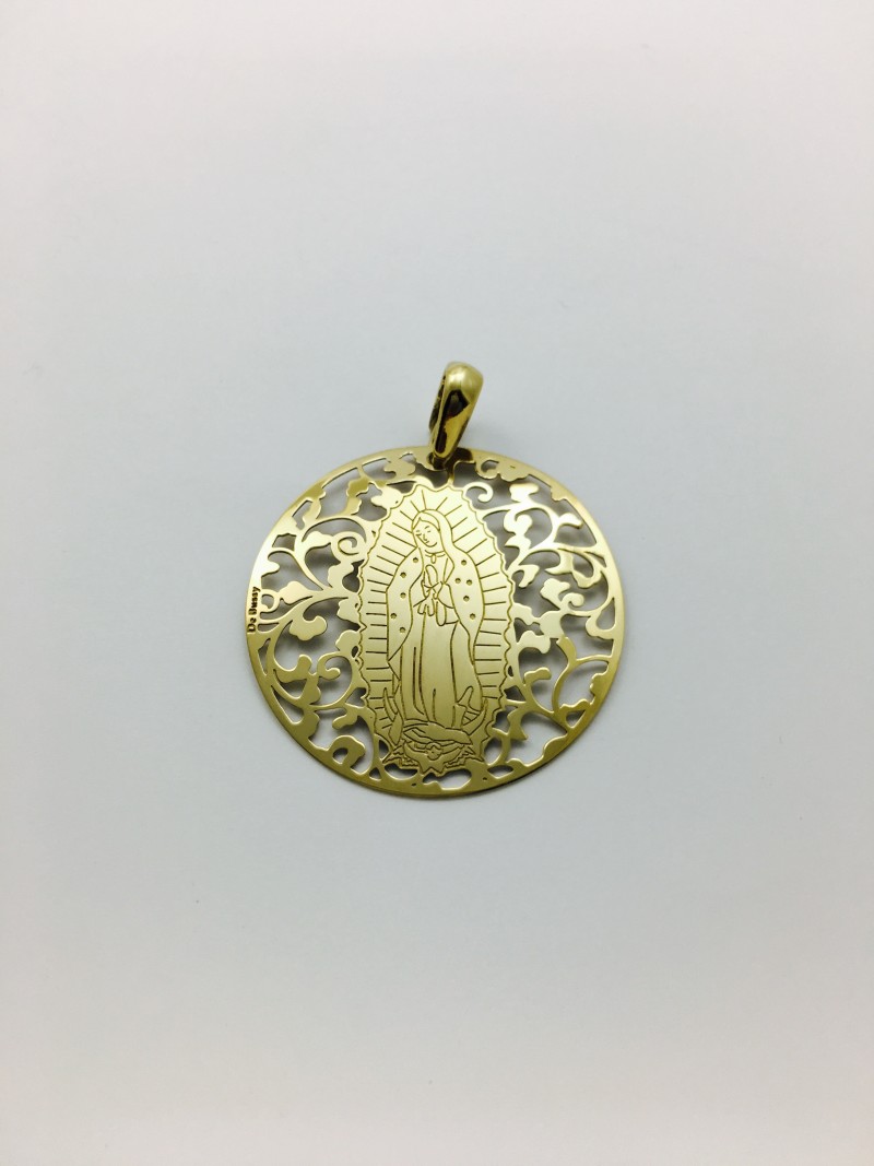 Medalla Virgen de Guadalupe (México) en Plata de Ley con baño de oro. 40mm
