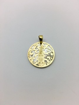 Medalla Virgen de Fátima en Plata de Ley con baño de oro y nácar. 25mm