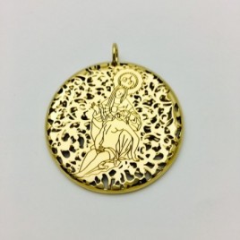 Medalla Virgen Caridad Plata Chapada en Oro 40mm
